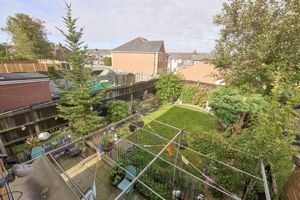 Photo 17- click for photo gallery